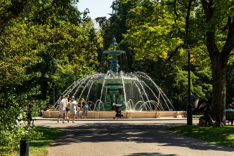 Parcs, jardins et équipements sportifs : faire de Rousset un territoire où il fait bon vivre ensemble