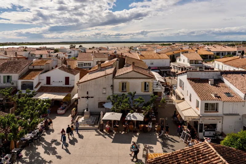 Vie associative et culture à Rousset : les fondations invisibles de notre cohésion sociale